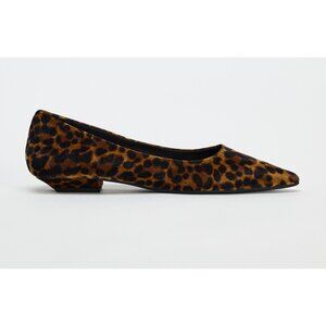 NWT ZARA Leopard Print Pointed Toe Low Heel Shoes